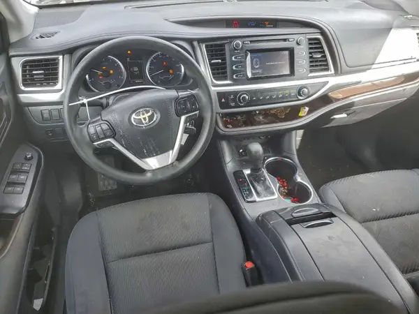 5TDZARFH5KS058126 2019 TOYOTA HIGHLANDER - Image 8