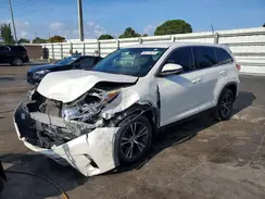 5TDZARFH5KS060135 2019 TOYOTA HIGHLANDER