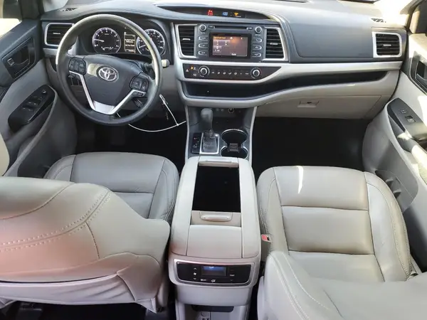 5TDZARFH5KS060281 2019 TOYOTA HIGHLANDER - Image 8