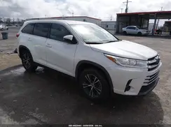 5TDZARFH5KS060314 2019 TOYOTA HIGHLANDER