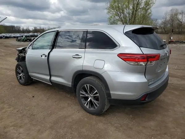 5TDZARFH5KS061141 2019 TOYOTA HIGHLANDER - Image 2