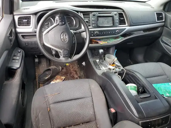 5TDZARFH6GS018192 2016 TOYOTA HIGHLANDER - Image 8