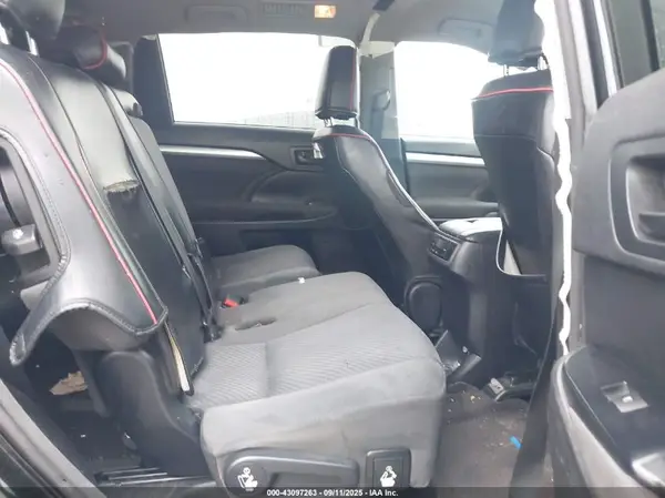 5TDZARFH6GS022162 2016 TOYOTA HIGHLANDER - Image 8
