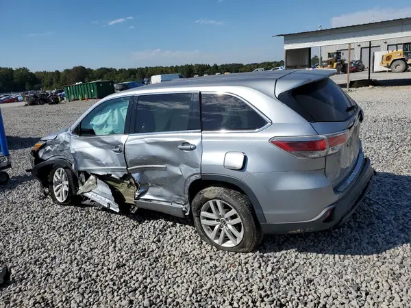 5TDZARFH6GS023070 2016 TOYOTA HIGHLANDER - Image 2