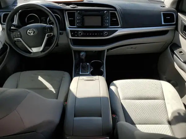 5TDZARFH6GS023070 2016 TOYOTA HIGHLANDER - Image 8