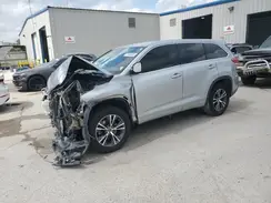 5TDZARFH6HS031820 2017 TOYOTA HIGHLANDER