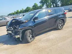5TDZARFH6JS036487 2018 TOYOTA HIGHLANDER
