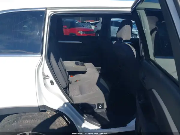 5TDZARFH6JS037199 2018 TOYOTA HIGHLANDER - Image 8