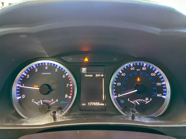 5TDZARFH6KS042775 2019 TOYOTA HIGHLANDER - Image 8