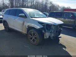 5TDZARFH6KS043408 2019 TOYOTA HIGHLANDER