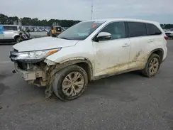 5TDZARFH6KS044882 2019 TOYOTA HIGHLANDER