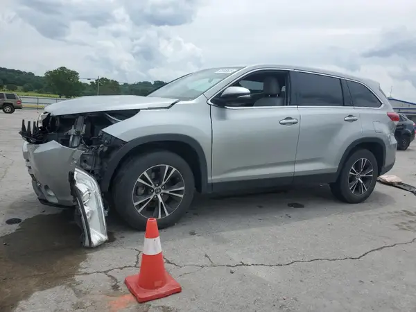 5TDZARFH6KS048821 2019 TOYOTA HIGHLANDER - Image 1