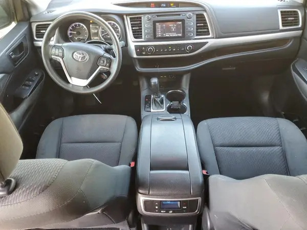 5TDZARFH6KS051542 2019 TOYOTA HIGHLANDER - Image 8