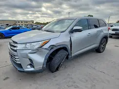 5TDZARFH6KS057387 2019 TOYOTA HIGHLANDER