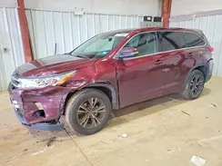 5TDZARFH7HS027422 2017 TOYOTA HIGHLANDER