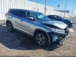 5TDZARFH7HS029719 2017 TOYOTA HIGHLANDER