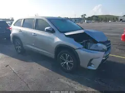 5TDZARFH7JS040614 2018 TOYOTA HIGHLANDER