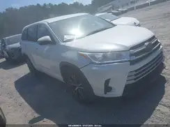 5TDZARFH7JS041682 2018 TOYOTA HIGHLANDER