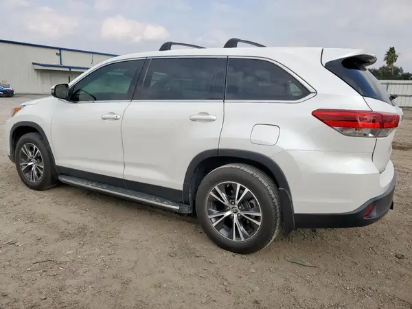 5TDZARFH7KS045331 2019 TOYOTA HIGHLANDER - Image 2