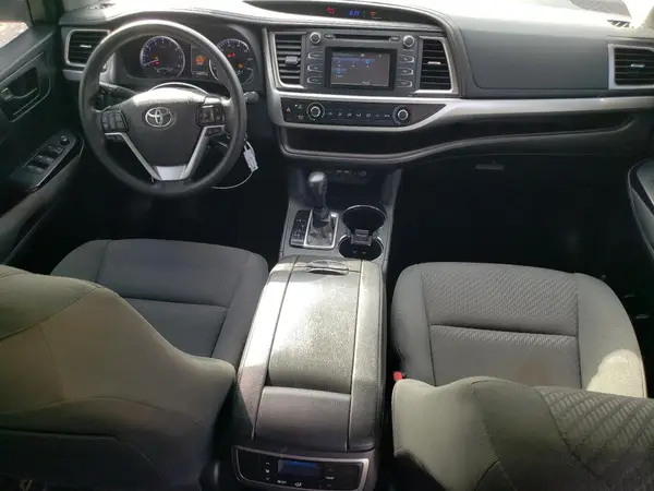 5TDZARFH7KS048441 2019 TOYOTA HIGHLANDER - Image 8