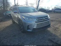 5TDZARFH7KS058001 2019 TOYOTA HIGHLANDER