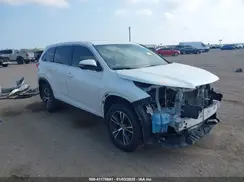 5TDZARFH7KS059312 2019 TOYOTA HIGHLANDER