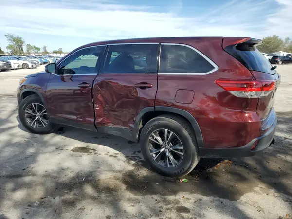5TDZARFH7KS059889 2019 TOYOTA HIGHLANDER - Image 2