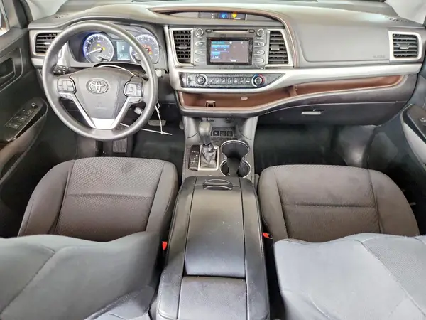 5TDZARFH8GS022860 2016 TOYOTA HIGHLANDER - Image 8