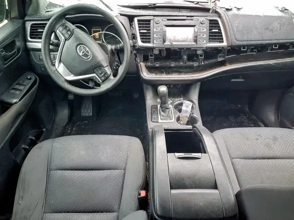 5TDZARFH8HS023301 2017 TOYOTA HIGHLANDER - Image 8
