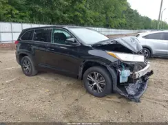5TDZARFH8HS029874 2017 TOYOTA HIGHLANDER