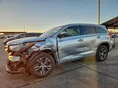 5TDZARFH8HS030698 2017 TOYOTA HIGHLANDER