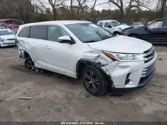 5TDZARFH8JS039911 2018 TOYOTA HIGHLANDER