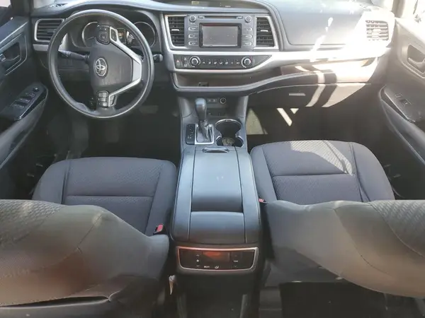 5TDZARFH8JS041397 2018 TOYOTA HIGHLANDER - Image 8
