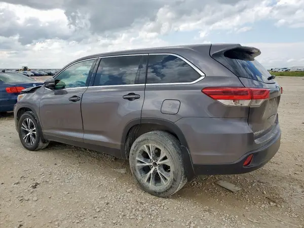 5TDZARFH8KS044950 2019 TOYOTA HIGHLANDER - Image 2