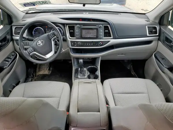 5TDZARFH8KS044950 2019 TOYOTA HIGHLANDER - Image 8