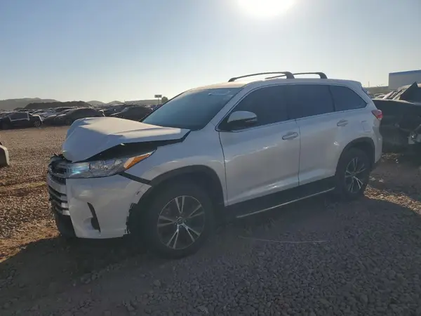 5TDZARFH8KS048464 2019 TOYOTA HIGHLANDER - Image 1
