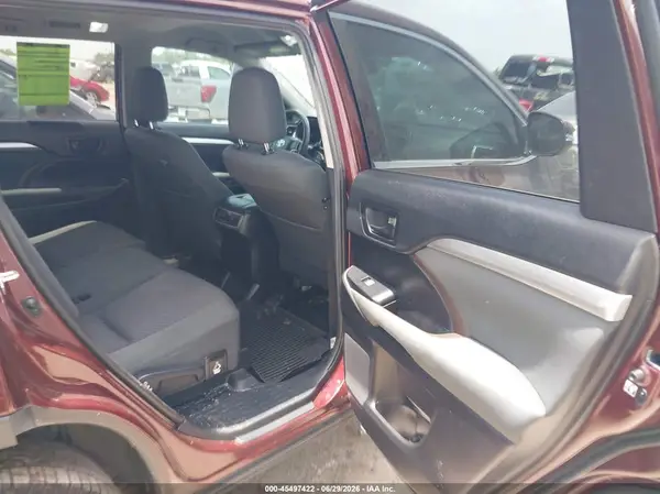 5TDZARFH8KS051591 2019 TOYOTA HIGHLANDER - Image 8