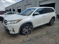 5TDZARFH8KS051719 2019 TOYOTA HIGHLANDER