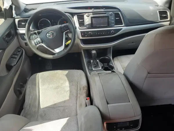 5TDZARFH8KS051719 2019 TOYOTA HIGHLANDER - Image 8