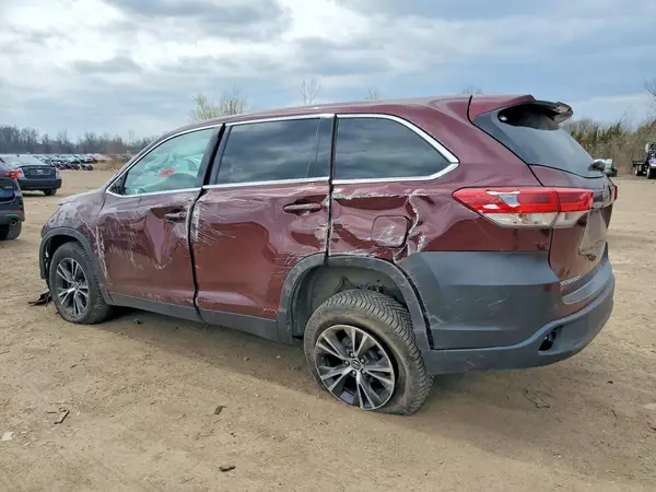 5TDZARFH8KS053504 2019 TOYOTA HIGHLANDER - Image 2