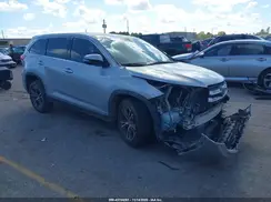5TDZARFH8KS053518 2019 TOYOTA HIGHLANDER