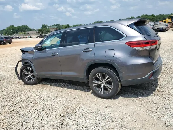 5TDZARFH8KS054927 2019 TOYOTA HIGHLANDER - Image 2