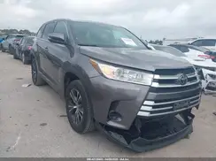 5TDZARFH8KS055303 2019 TOYOTA HIGHLANDER