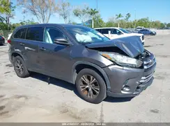 5TDZARFH8KS056046 2019 TOYOTA HIGHLANDER
