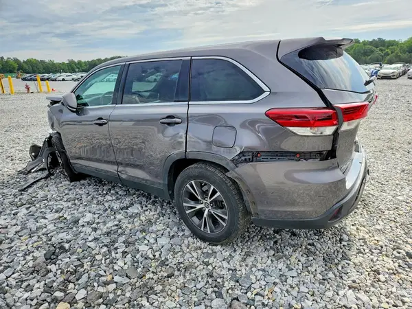 5TDZARFH8KS058248 2019 TOYOTA HIGHLANDER - Image 2