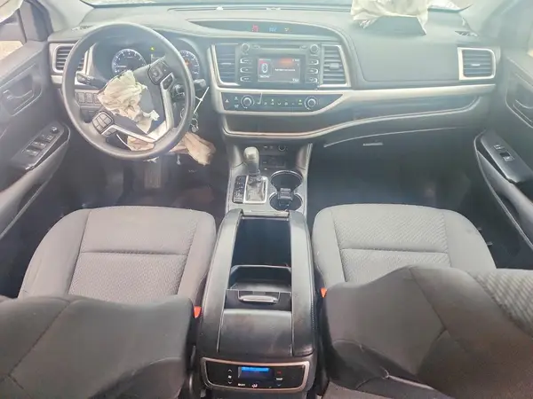 5TDZARFH8KS058668 2019 TOYOTA HIGHLANDER - Image 8