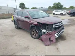 5TDZARFH8KS060954 2019 TOYOTA HIGHLANDER