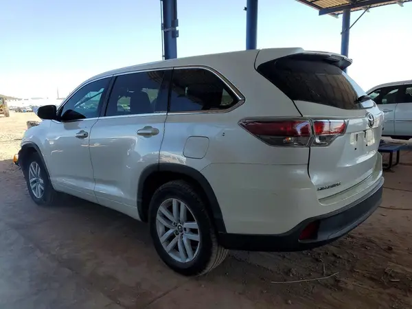 5TDZARFH9GS021961 2016 TOYOTA HIGHLANDER - Image 2
