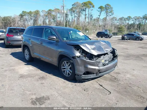 5TDZARFH9GS022995 2016 TOYOTA HIGHLANDER - Image 1