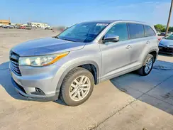 5TDZARFH9GS023158 2016 TOYOTA HIGHLANDER